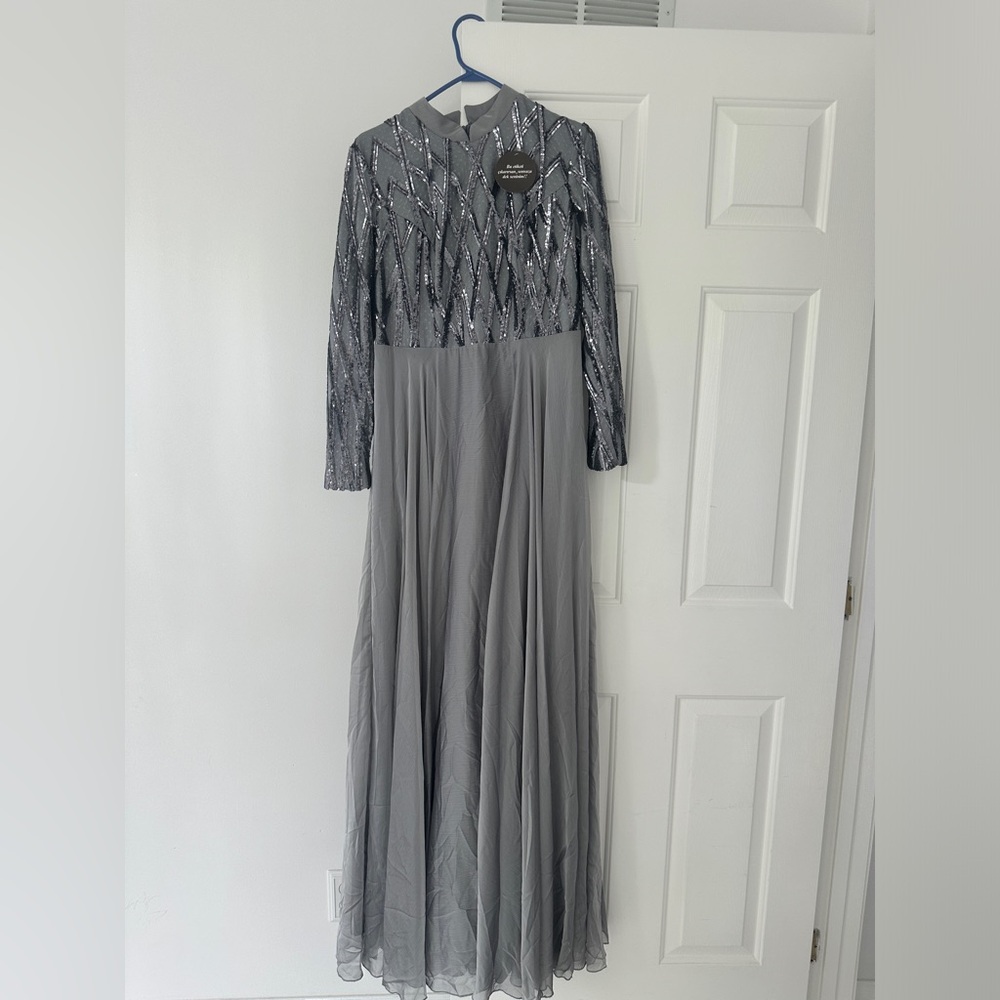 Long sleeve dress size 44 Europe (size 14 US)